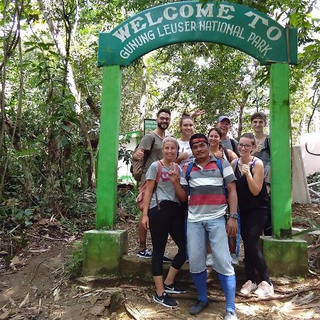 Jungle Treking & Jungle Tour If You Want To Stay Here,You Must Book Treking Only With Us Bukit Lawang Esterno foto