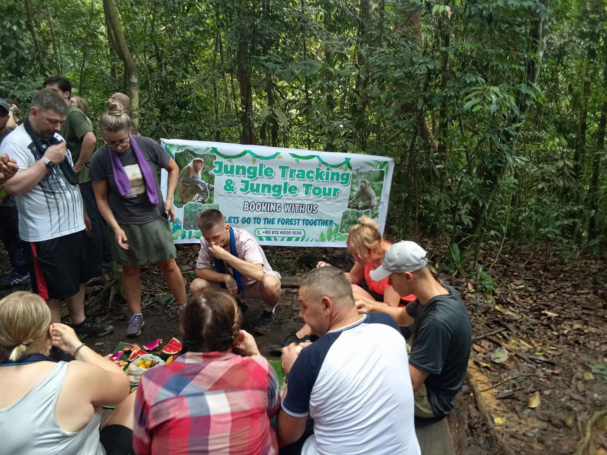 Jungle Treking & Jungle Tour If You Want To Stay Here,You Must Book Treking Only With Us Bukit Lawang Esterno foto