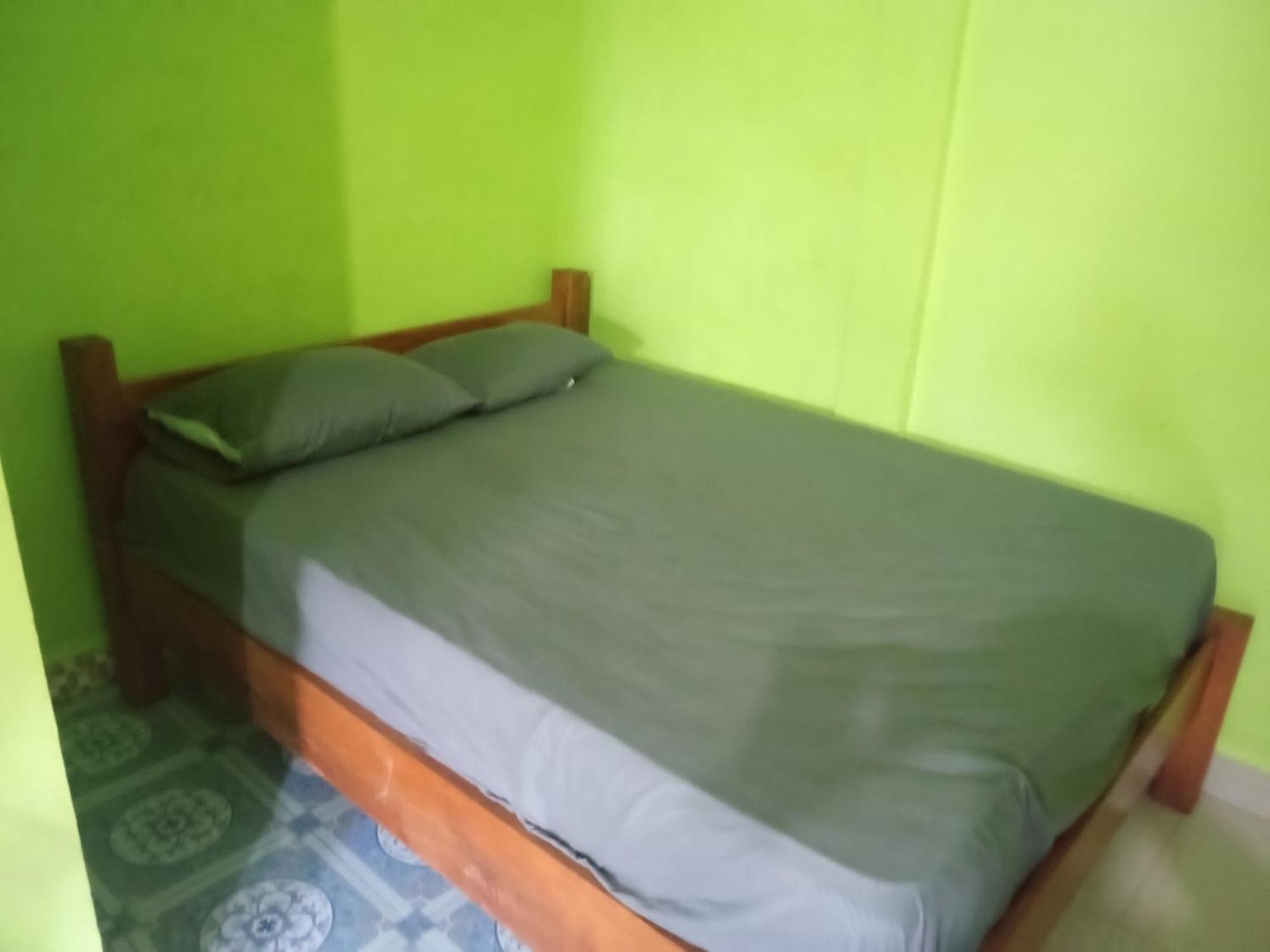Jungle Treking & Jungle Tour If You Want To Stay Here,You Must Book Treking Only With Us Bukit Lawang Esterno foto