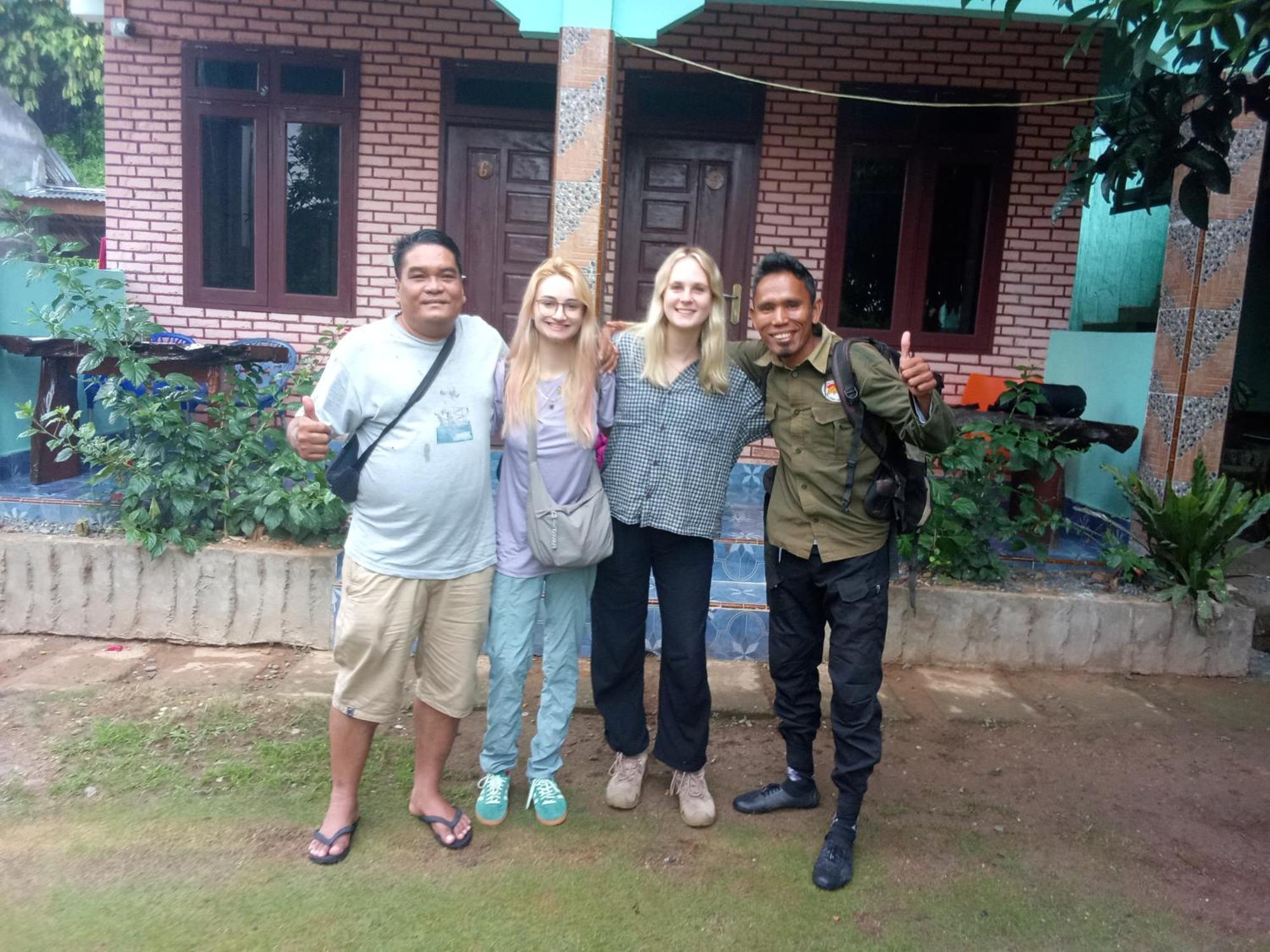 Jungle Treking & Jungle Tour If You Want To Stay Here,You Must Book Treking Only With Us Bukit Lawang Esterno foto